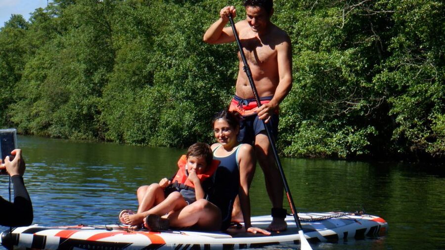 Viana do Castelo: Vez River SUP with Transfer Options - Who will enjoy this most