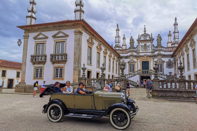 Vintage car ride in Vila Real - Why a classic car makes Vila Real more memorable