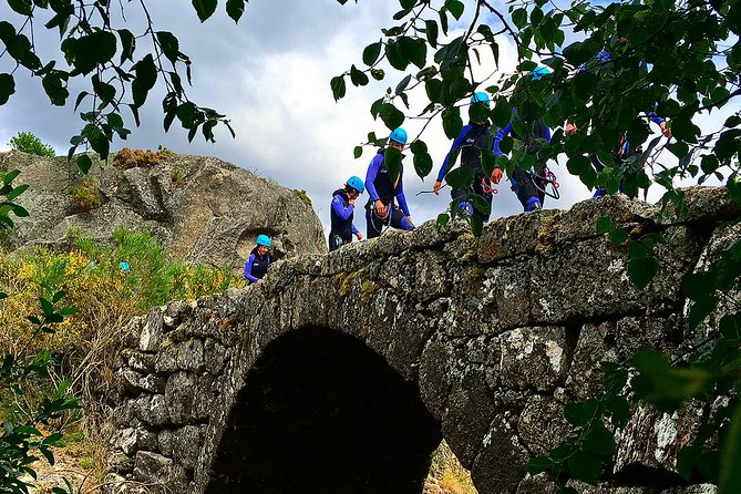 Water Canyoning - The seven-meter cave waterfall