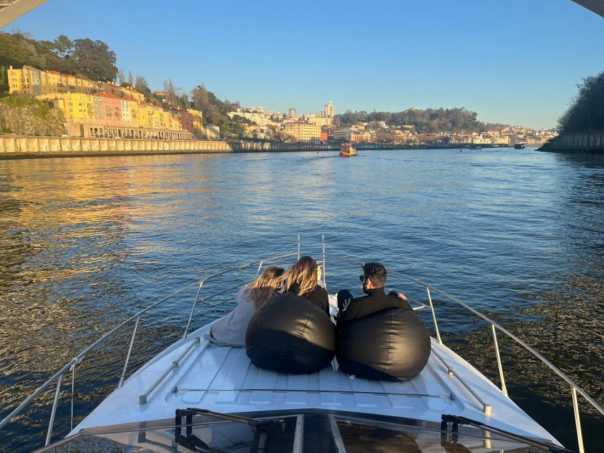 Yacht Douro Tour - The chance of dolphins and the appeal of late afternoon